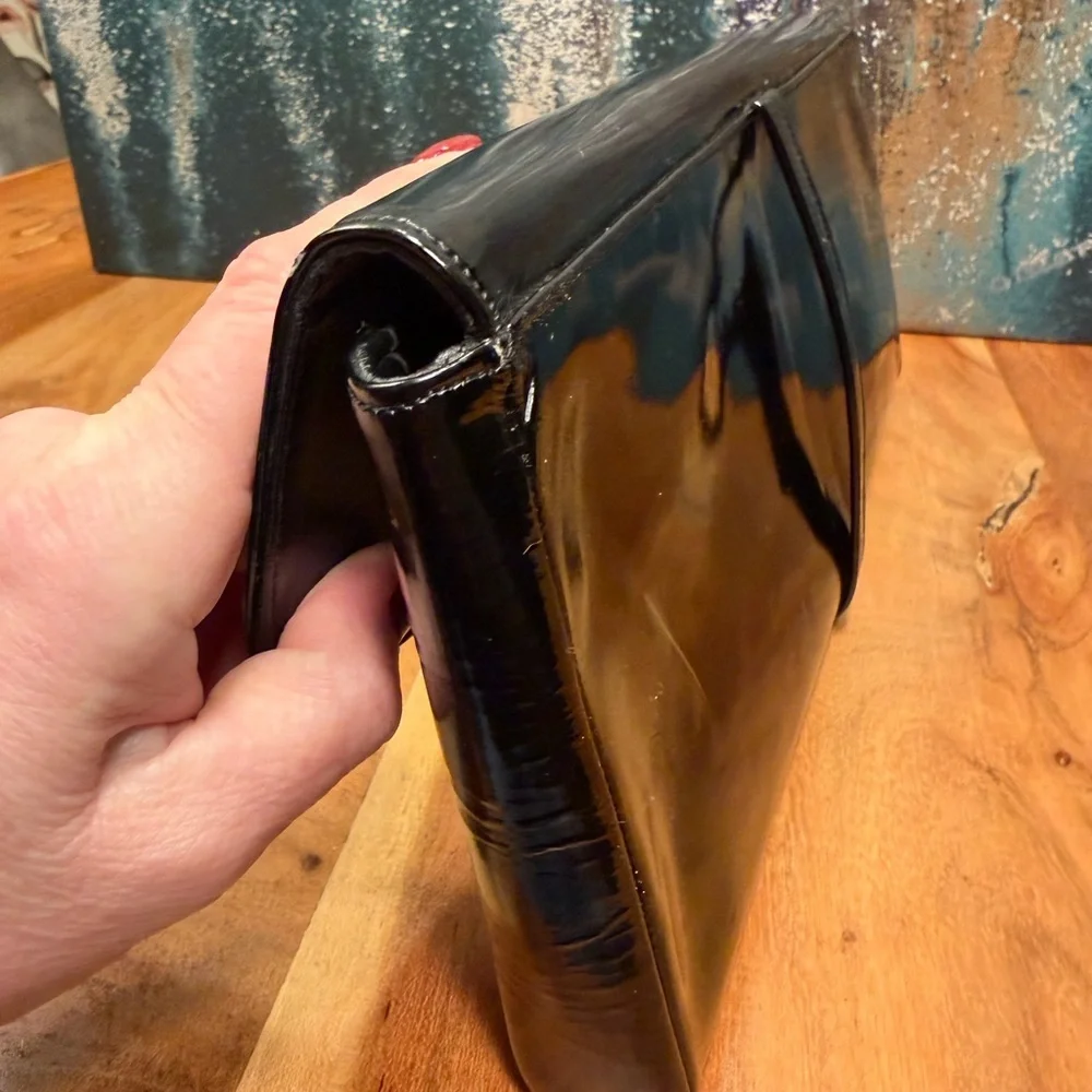 Charles Jourdan Paris Vintage 80’s Black Leather Clutch Classic Minimalist (EUC)